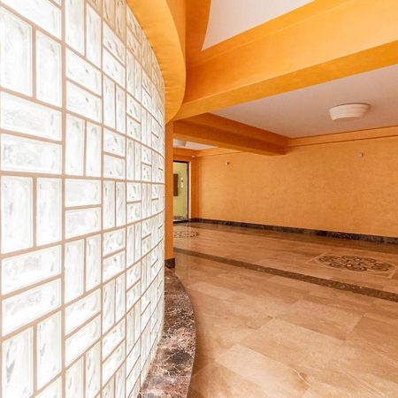 Nature Apartment - Minutes Away From The Old Town And Afi Mall Brasov Ngoại thất bức ảnh