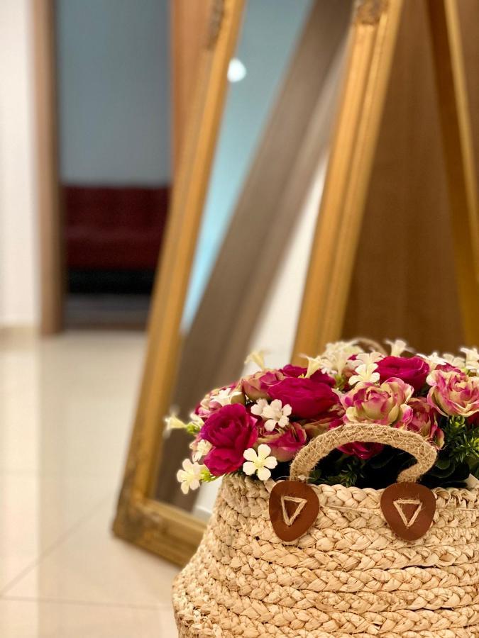 Nature Apartment - Minutes Away From The Old Town And Afi Mall Brasov Ngoại thất bức ảnh