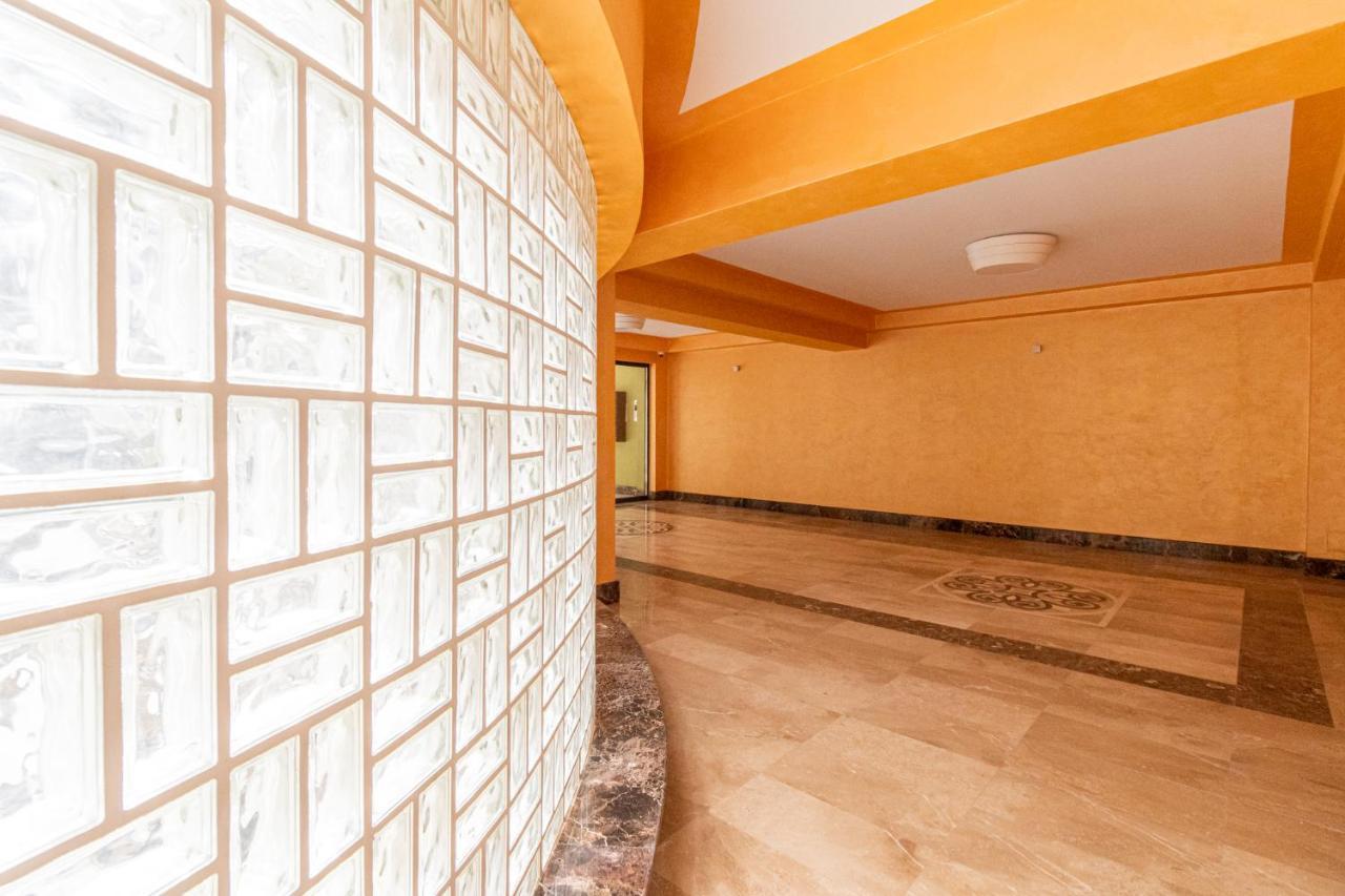 Nature Apartment - Minutes Away From The Old Town And Afi Mall Brasov Ngoại thất bức ảnh